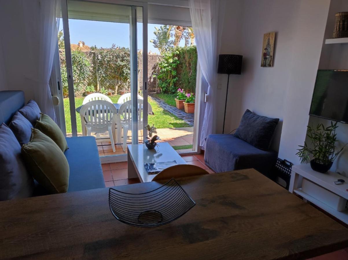 Bonito Apartamento En Alcaidesa Con Piscina Lejlighed Eksteriør billede