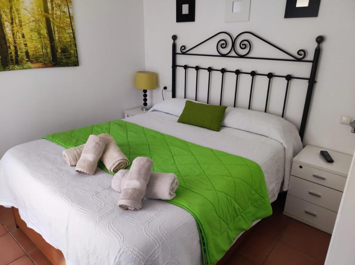 Bonito Apartamento En Alcaidesa Con Piscina Lejlighed Eksteriør billede